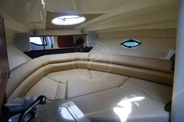 2011 MONTEREY 295 SCR