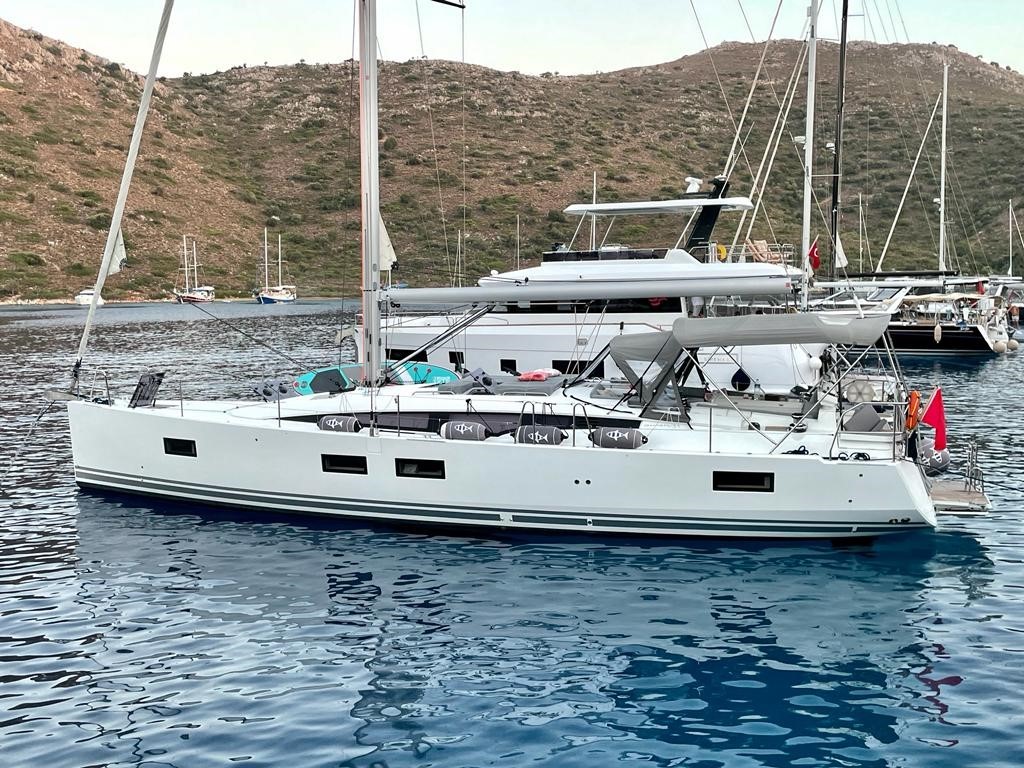 2018 JEANNEAU 51