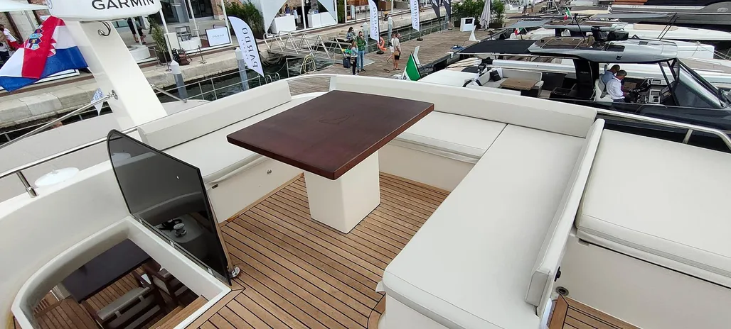 2022 MONACHUS 70 FLY